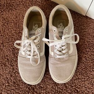 Women’s Old Skool vans size 6.5